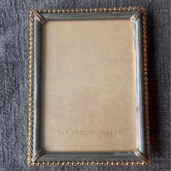 Jay Strongwater Lucas Stone 5”x7” Picture Frame - Picture 3 of 4
